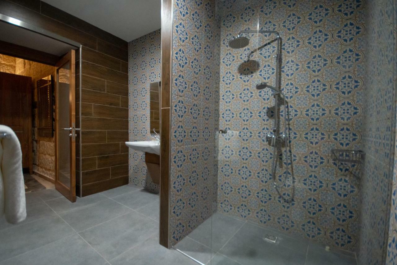 39 St. George Bed and Breakfast Victoria Εξωτερικό φωτογραφία
