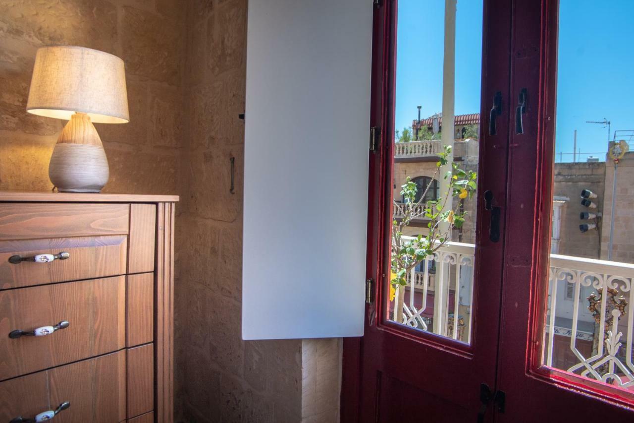 39 St. George Bed and Breakfast Victoria Εξωτερικό φωτογραφία