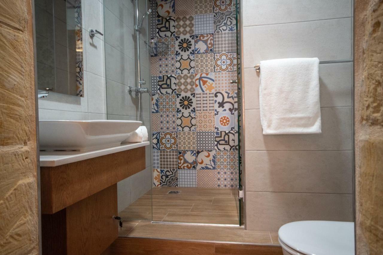 39 St. George Bed and Breakfast Victoria Εξωτερικό φωτογραφία